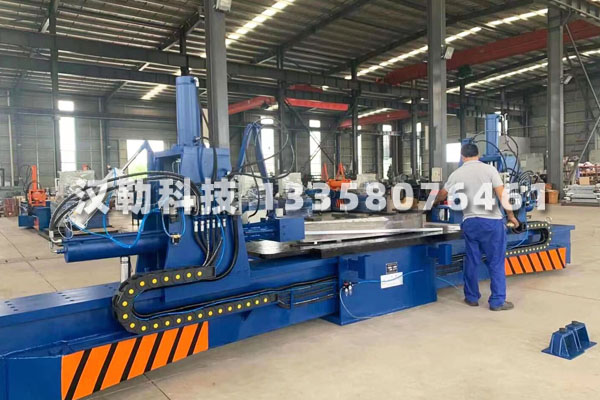 什么是拉彎機，加工優勢解析