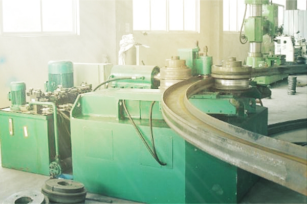 還不了解型材彎曲機(jī)的彎曲操作注意事項(xiàng)，不要錯(cuò)過(guò)！